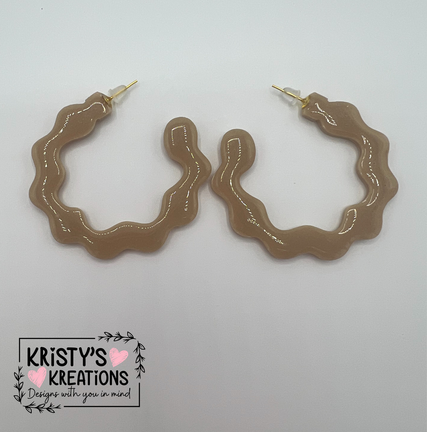 Solid Scalloped Hoops