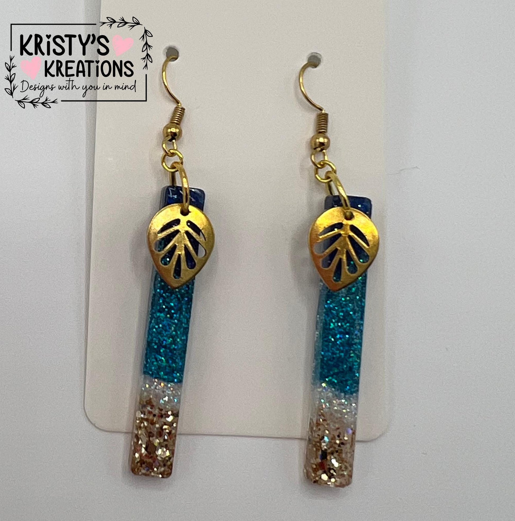 Paradise Bay Dangle Earrings: Coastal Glitter Earrings