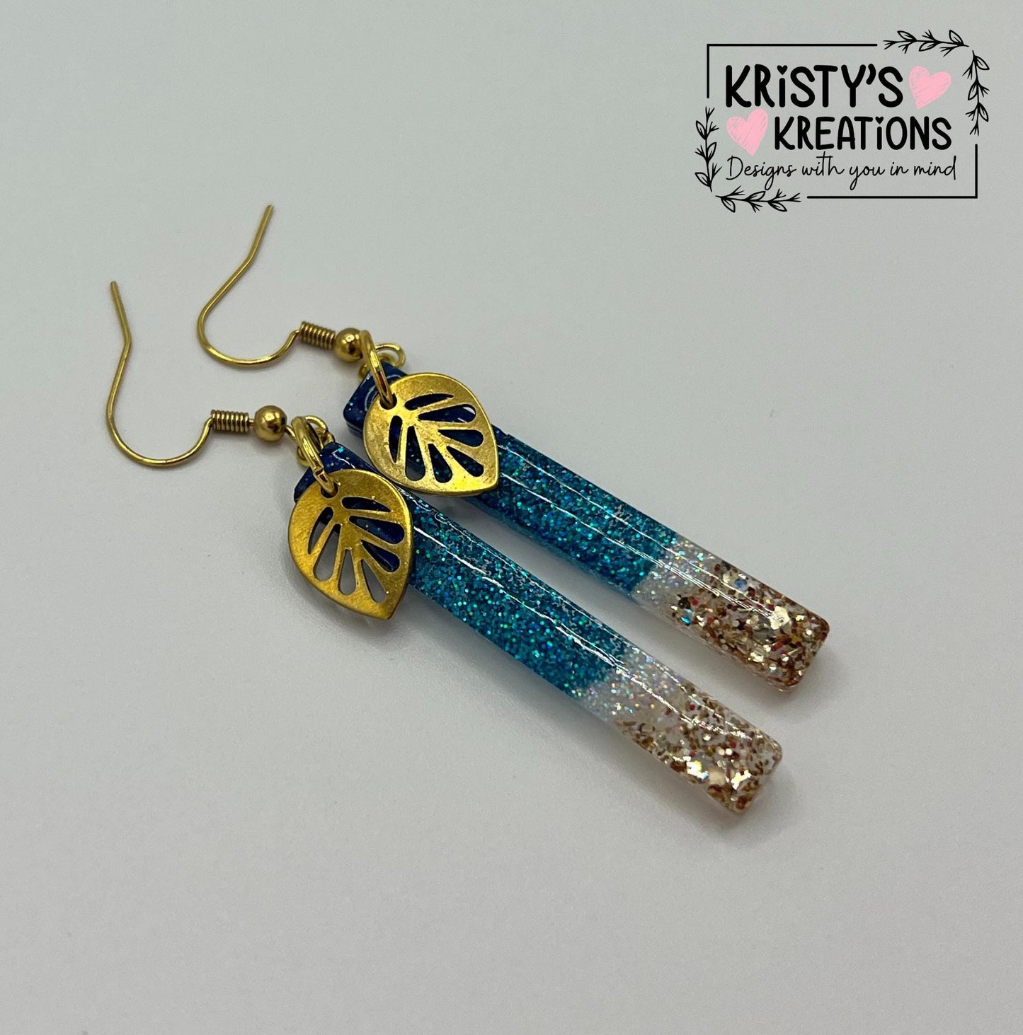 Paradise Bay Dangle Earrings: Coastal Glitter Earrings