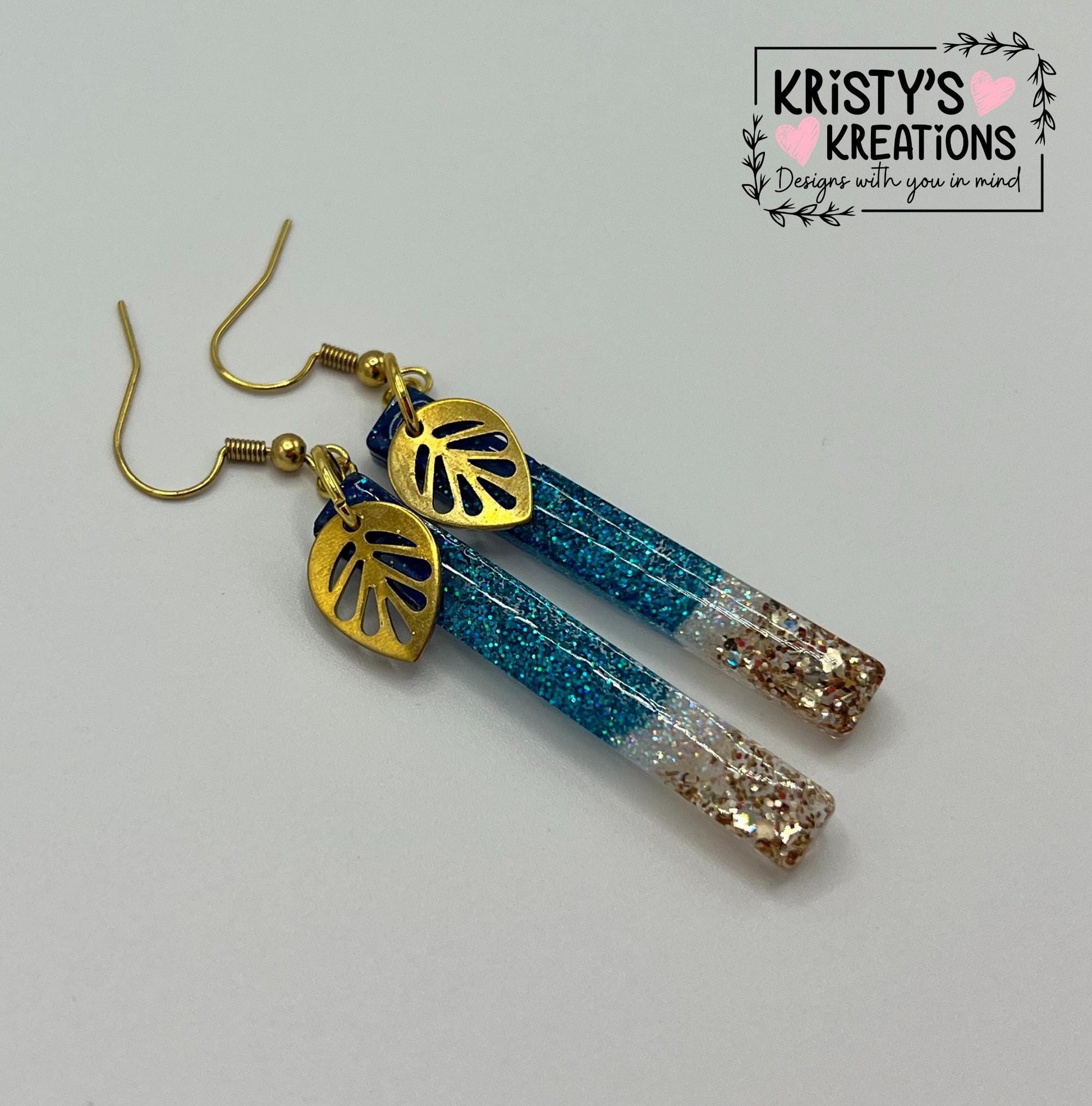 Paradise Bay Dangle Earrings: Coastal Glitter Earrings