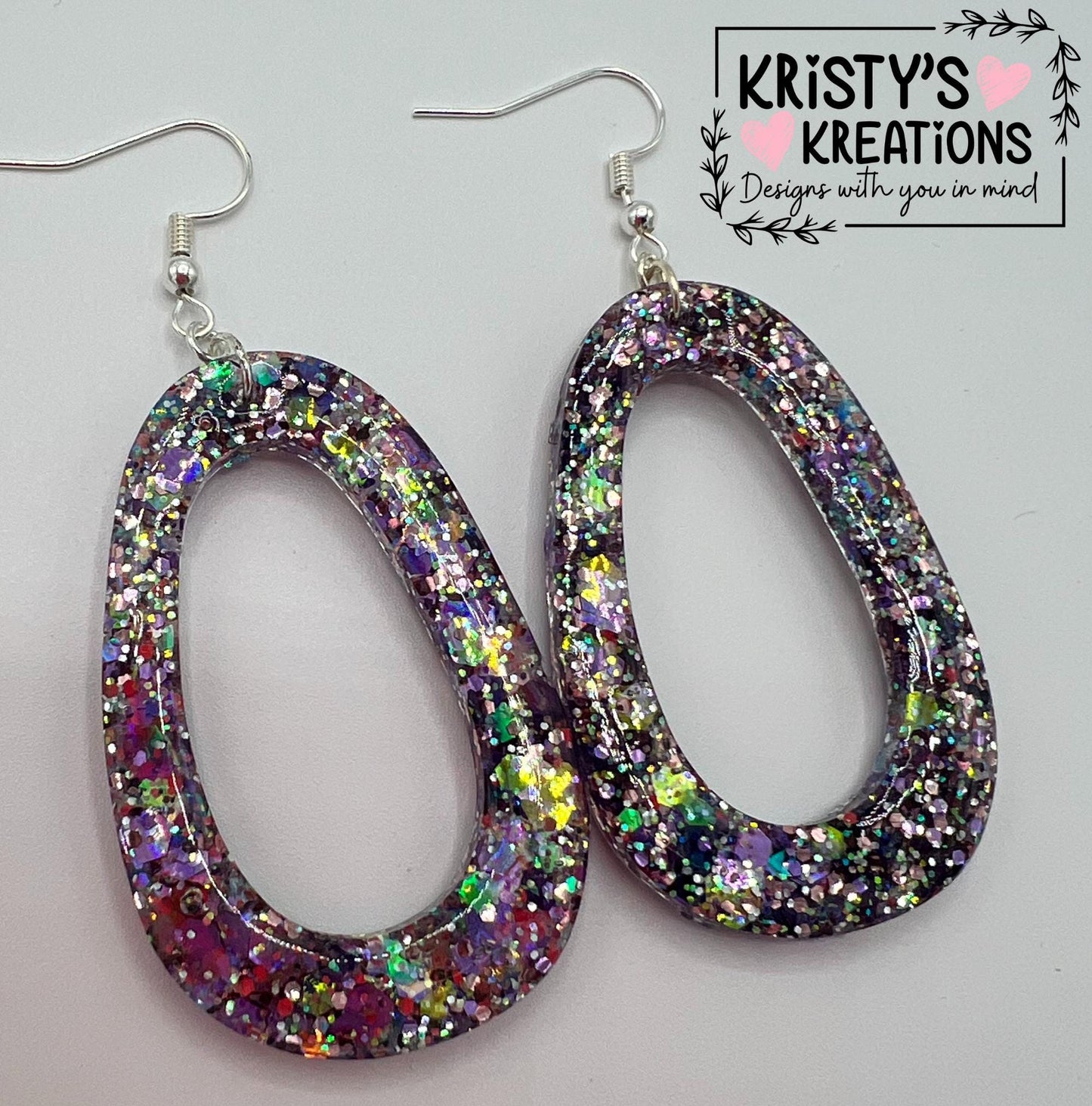 Smitten Hollow Oval Earrings